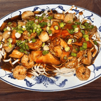 Best Seafood Steam Noodles in Lincoln, RI