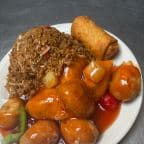 Best Sweet & Sour Chicken in Lincoln, RI