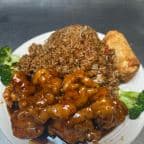Best General Tso's Chicken in Lincoln, RI